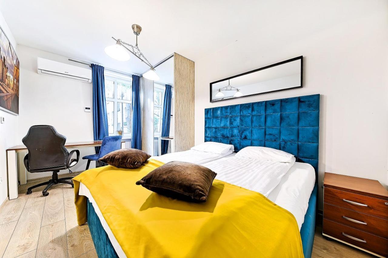 بوزنان Cinema Apartments المظهر الخارجي الصورة