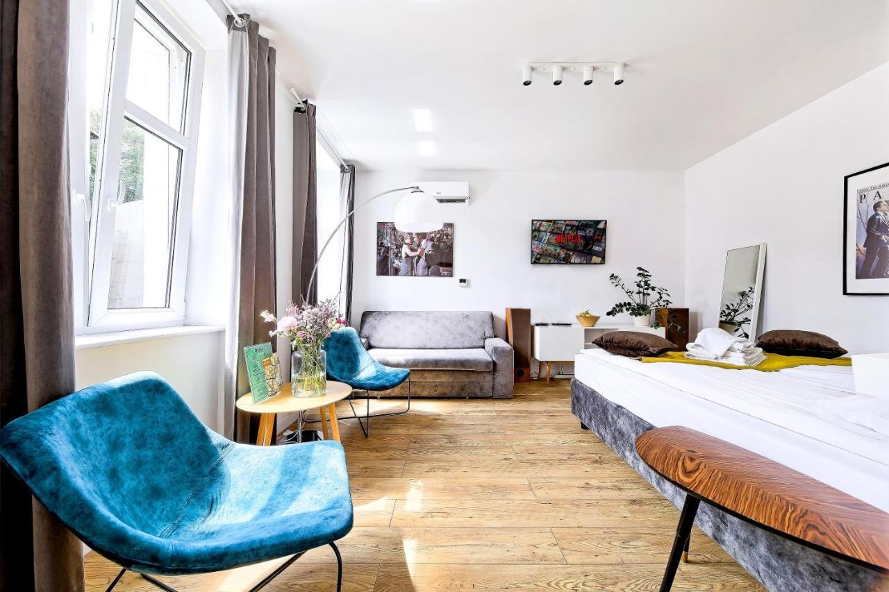 بوزنان Cinema Apartments المظهر الخارجي الصورة