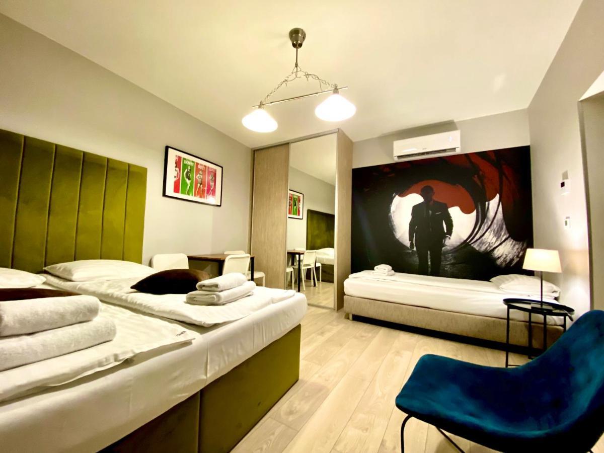 بوزنان Cinema Apartments المظهر الخارجي الصورة