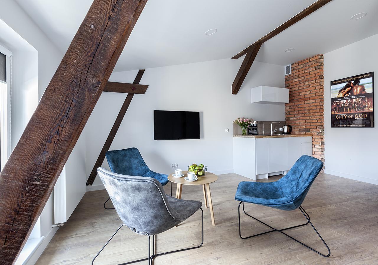 بوزنان Cinema Apartments المظهر الخارجي الصورة