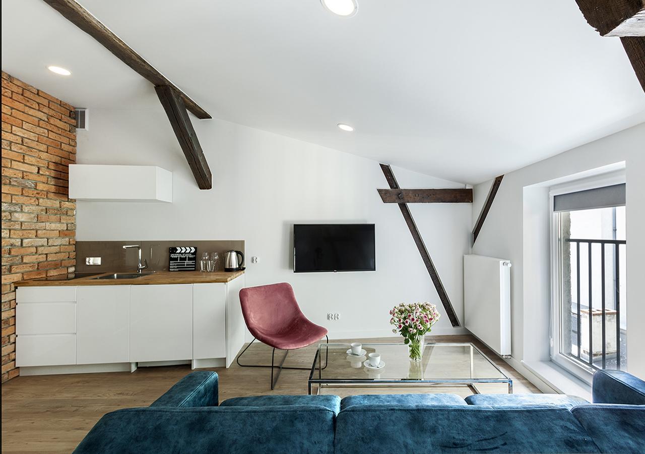 بوزنان Cinema Apartments المظهر الخارجي الصورة