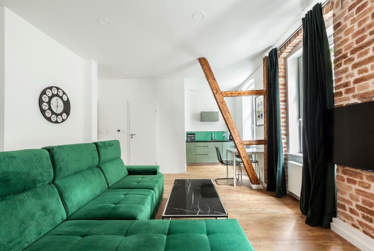 بوزنان Cinema Apartments المظهر الخارجي الصورة