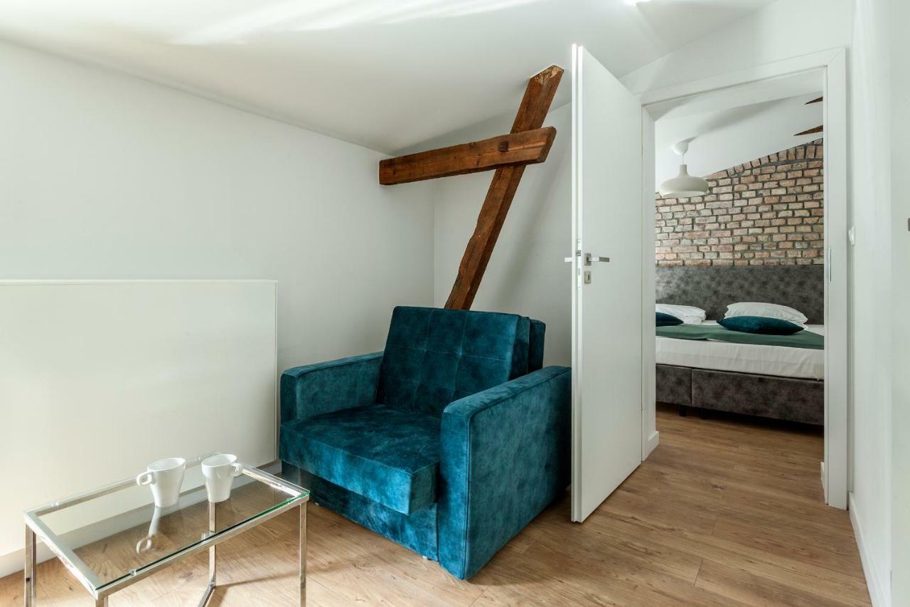 بوزنان Cinema Apartments المظهر الخارجي الصورة
