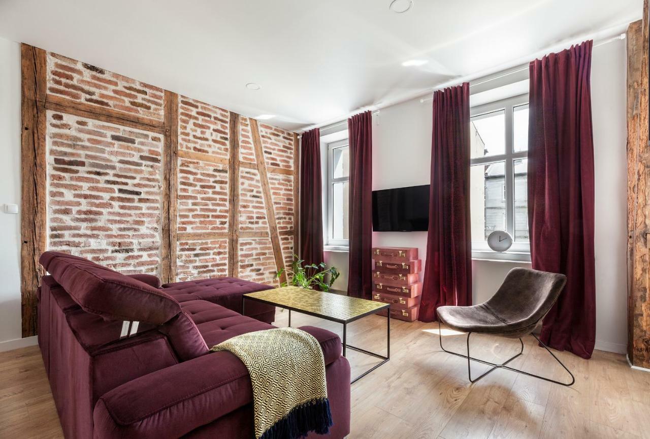 بوزنان Cinema Apartments المظهر الخارجي الصورة