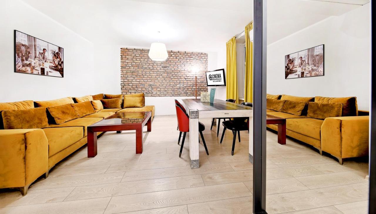 بوزنان Cinema Apartments المظهر الخارجي الصورة